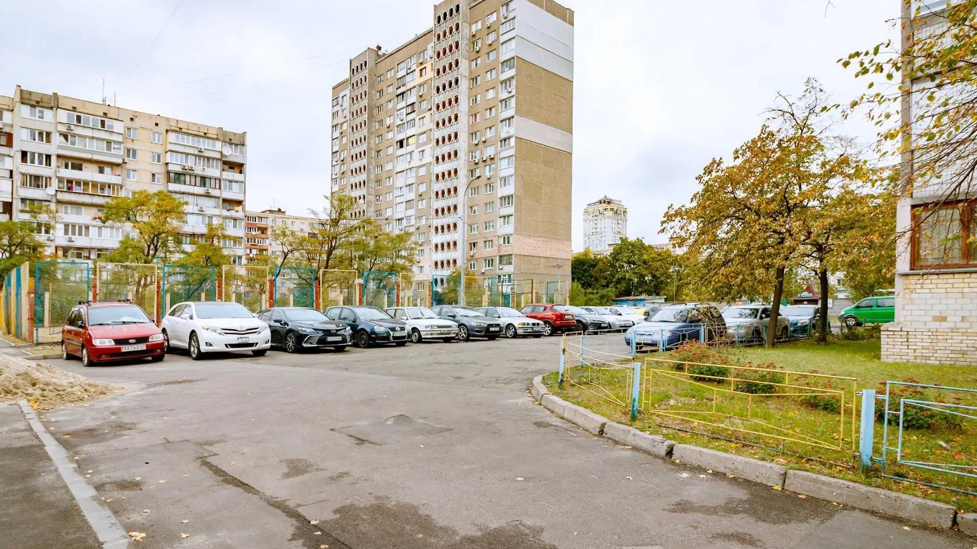 Kvartirkoff Na Ozernaya 26 Киев Украина